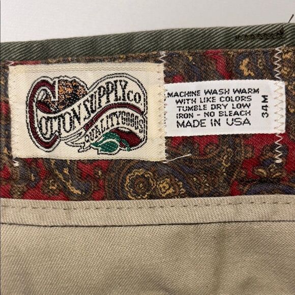 Versatile Green Chinos with Classic Straight-Leg - Picture 10 of 10